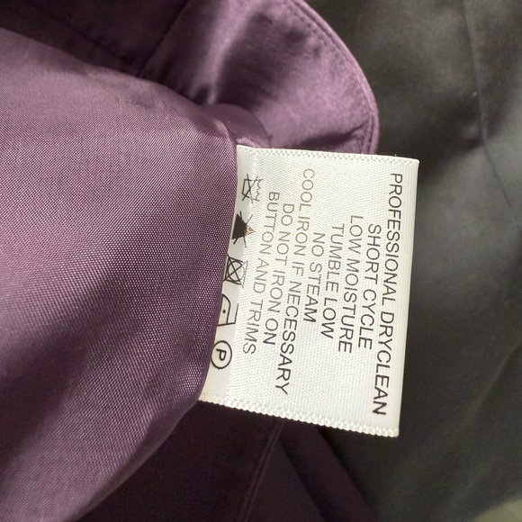 Tory Burch 100% silk high waste pencil skirt - Picture 7 of 7